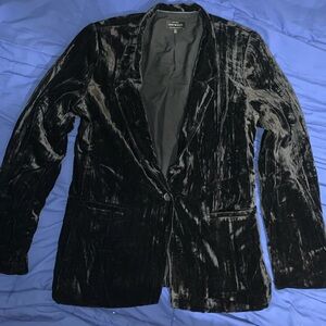 Lucky Brand Crushed Velvet Jacket – Black – Size 8